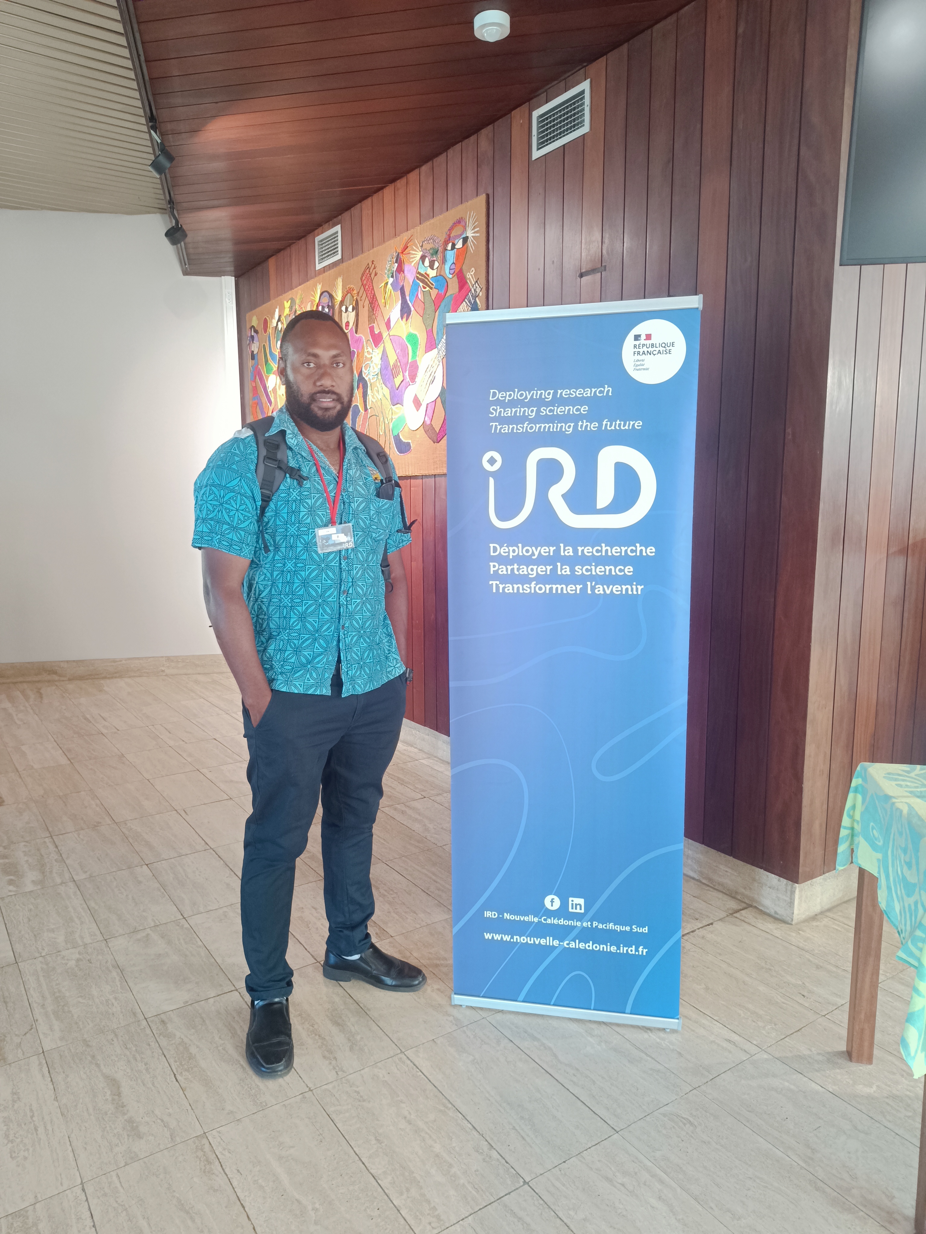 Vanuatu VMGD officer