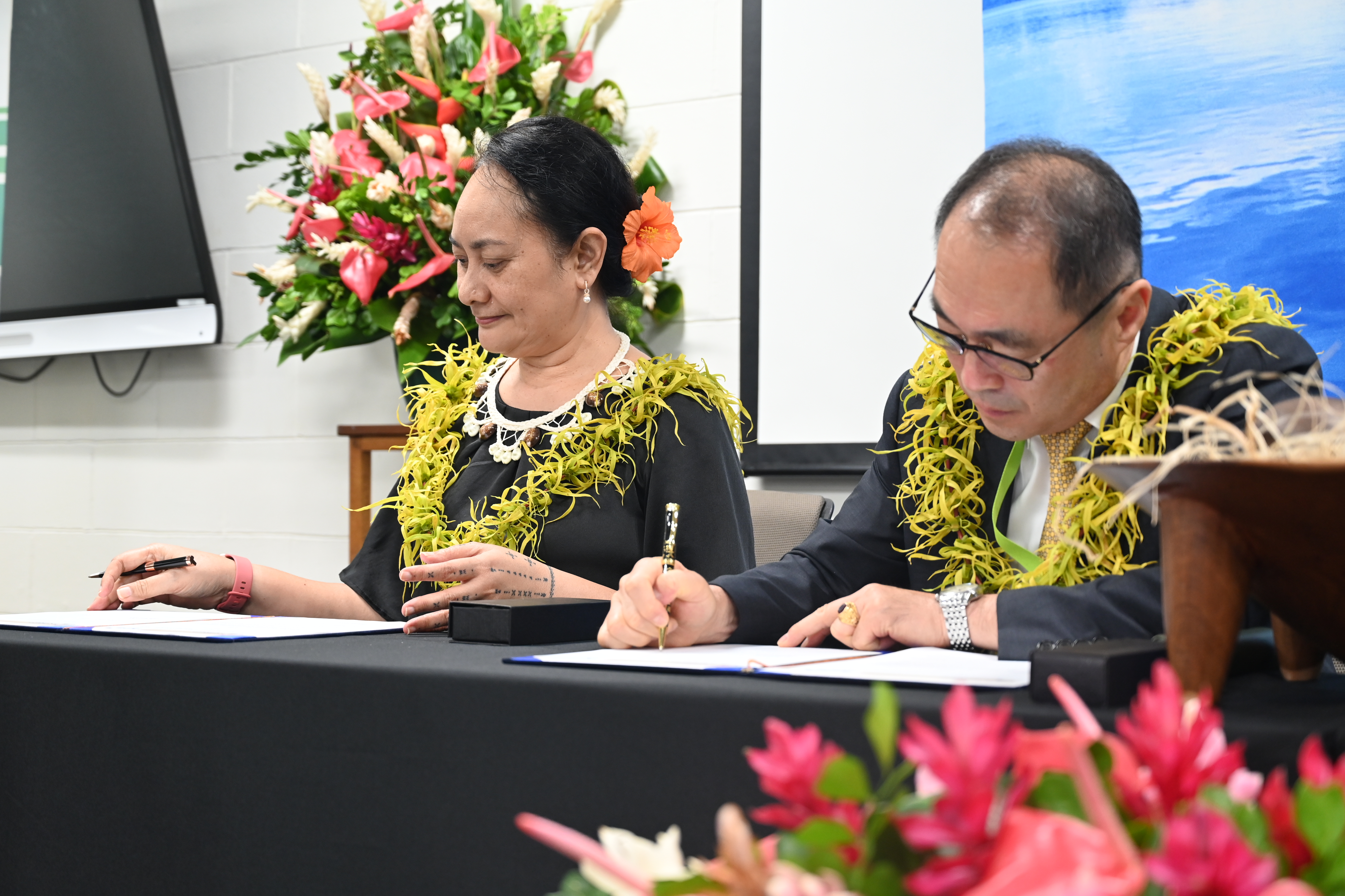 SPREP-KMI MOU signing