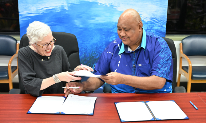 Monash University and SPREP signing