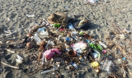 Waste on beach in Honiara