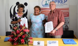 WWF and SPREP sign agreement in Fiji