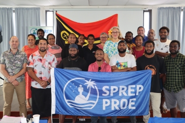 Media training in Vanuatu group picture 