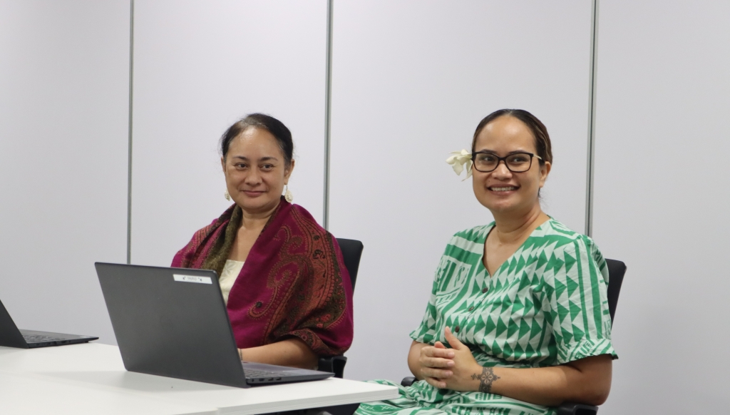 Deputy Director General, Ms Easter Chu Shing and Samoa Office of the Ombudsman Director of Human Rights, Ms Loukinkini Vili. 