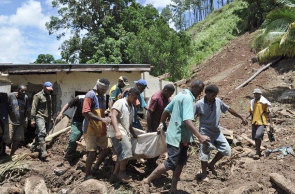 Fijian community relocates 